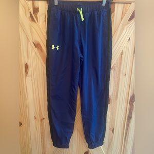 ❤️UNDER ARMOUR BOYS PANTS❤️